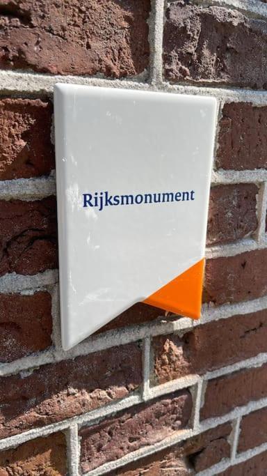 Puur Eastermar - Monumentaal, Authentiek En Luxe Koetshuis Aan Open Vaarwater Met Jacuzzi En Sauna Oostermeer Zewnętrze zdjęcie