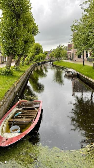 Puur Eastermar - Monumentaal, Authentiek En Luxe Koetshuis Aan Open Vaarwater Met Jacuzzi En Sauna Oostermeer Zewnętrze zdjęcie